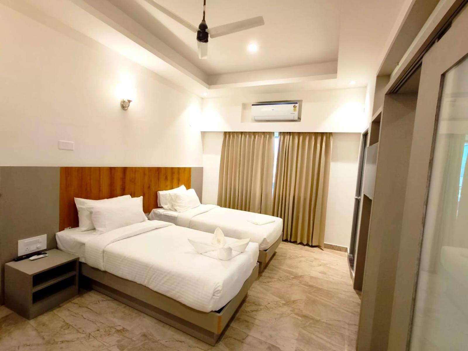 Hotel Gsr Tumkur Экстерьер фото